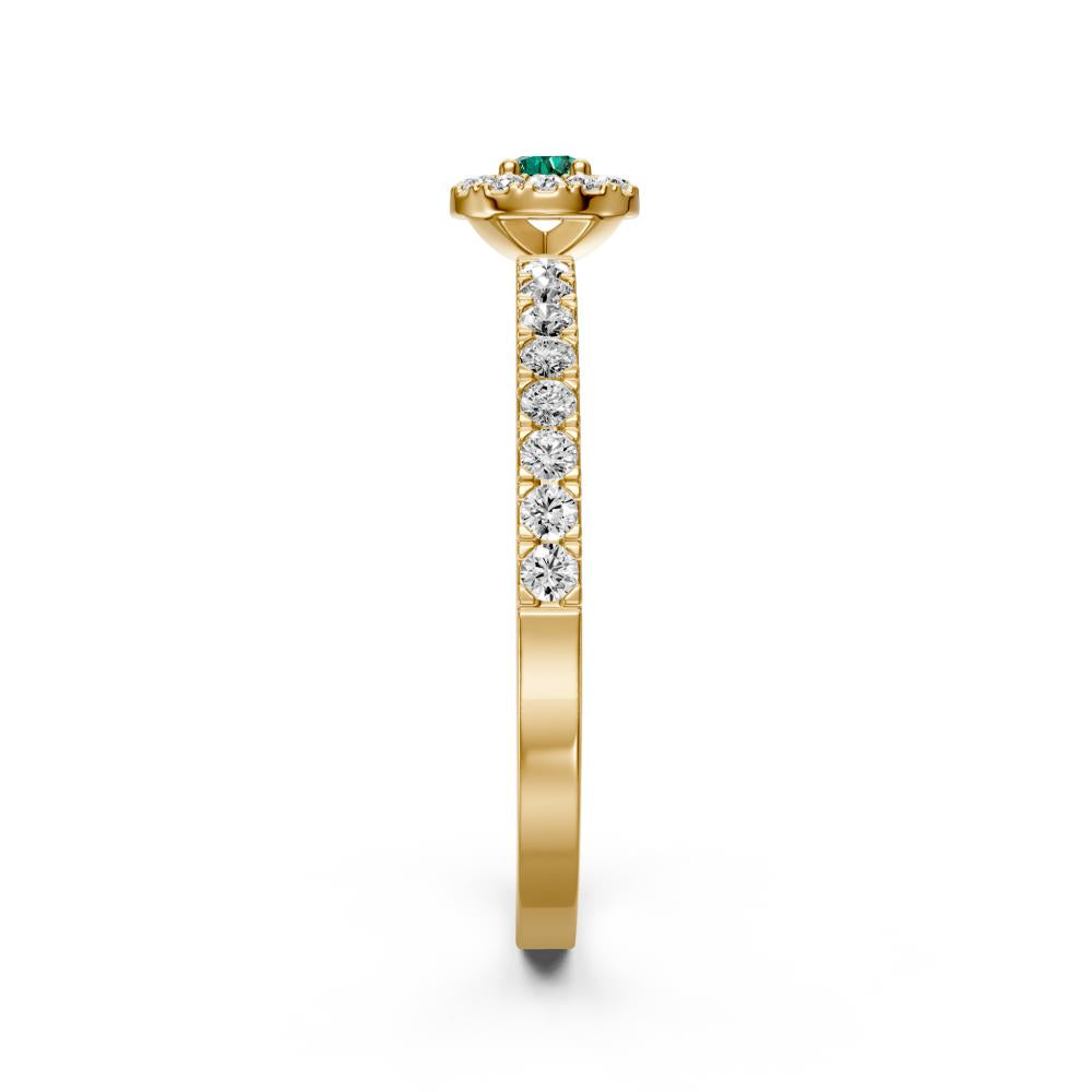 Diamond Ring with Sapphire in Yellow Gold