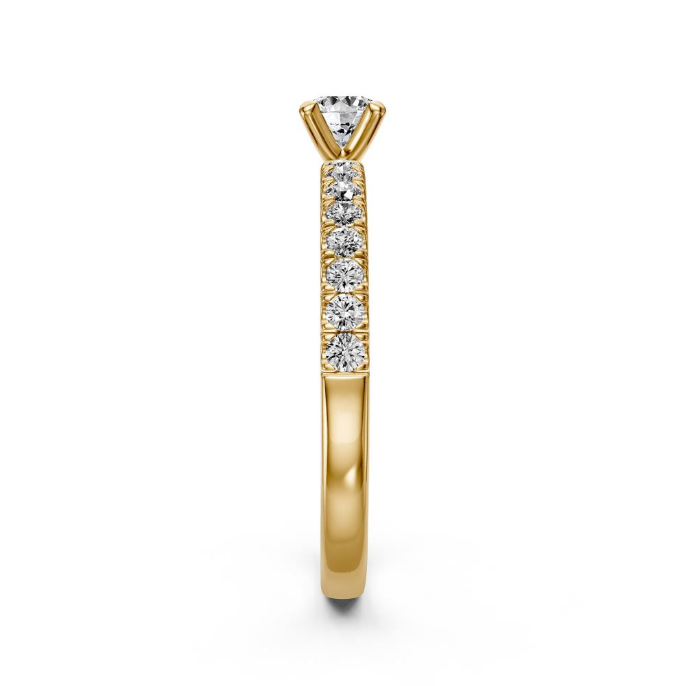 Diamond Ring in Yellow Gold