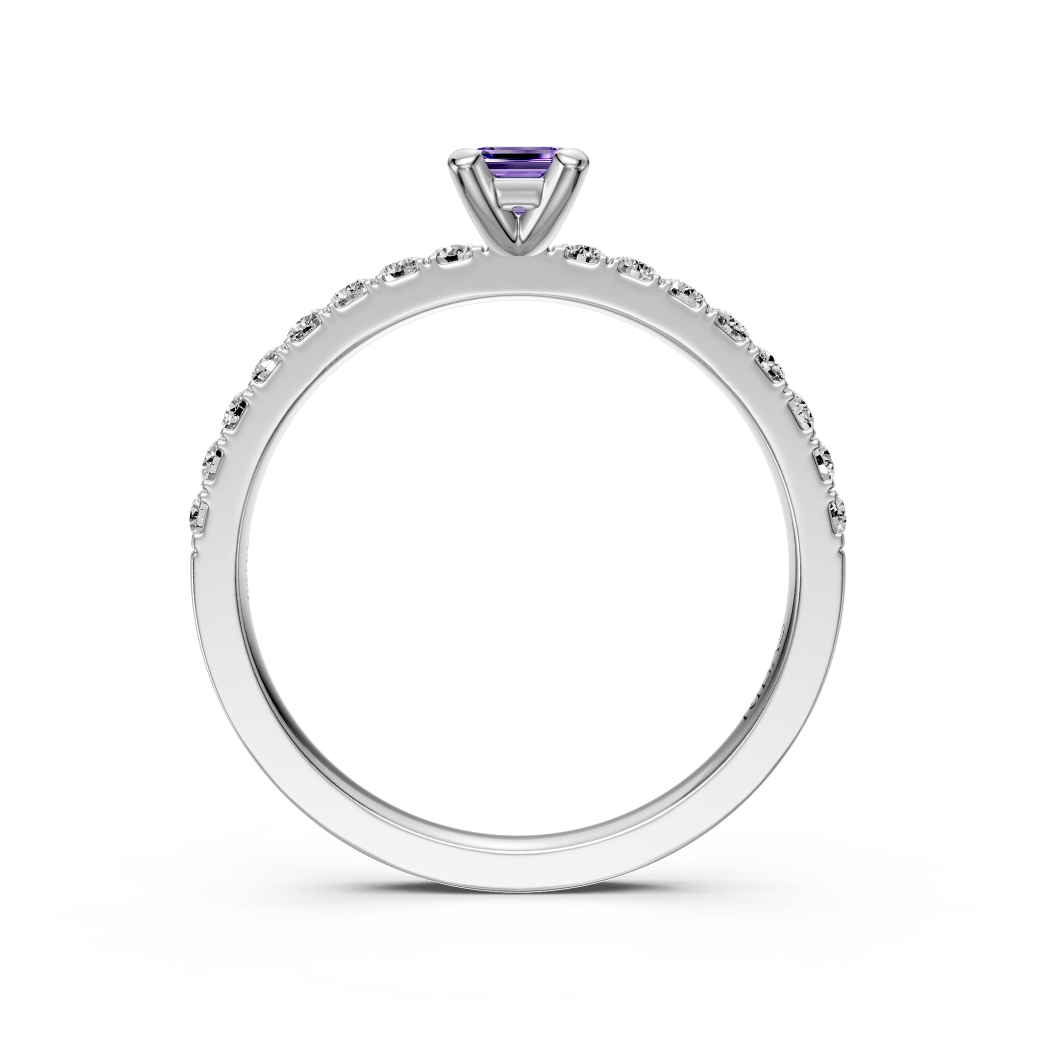 Diamond Ring with Tanzanite in Yellow Gold