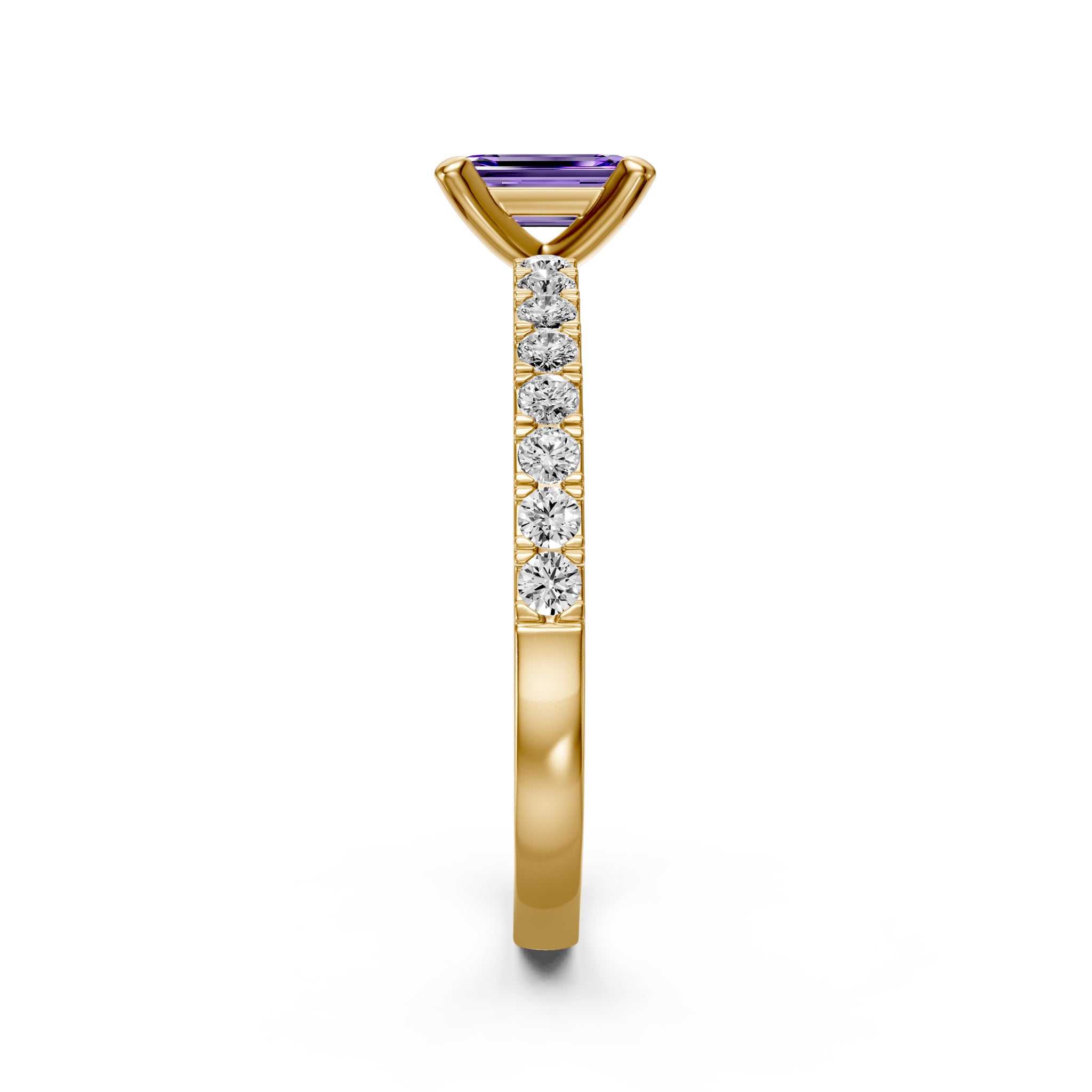 Diamond Ring with Tanzanite in Yellow Gold