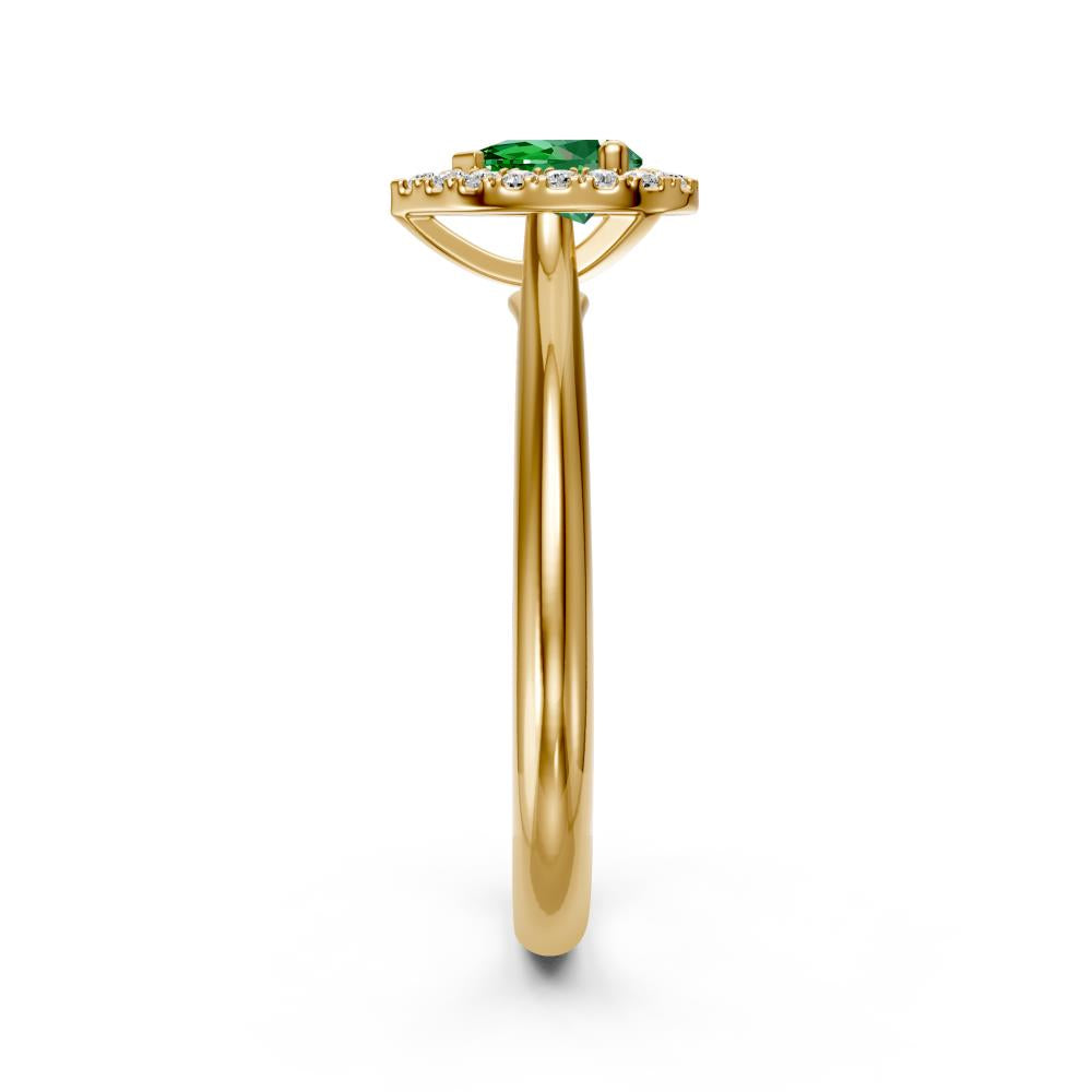 Diamond Ring with Tsavorite in Yellow Gold