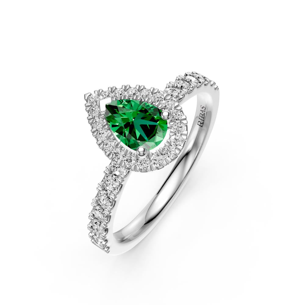 Diamond Ring with Tsavorite in White Gold