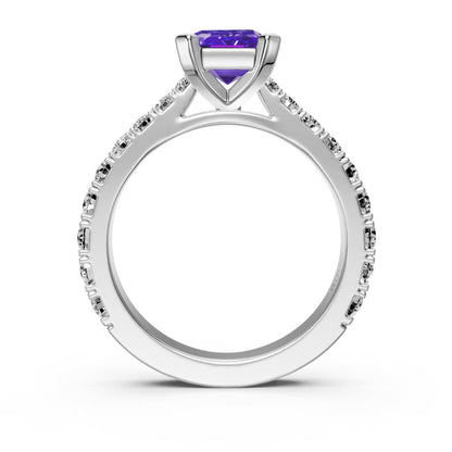 Diamond Ring with Tanzanite in White Gold