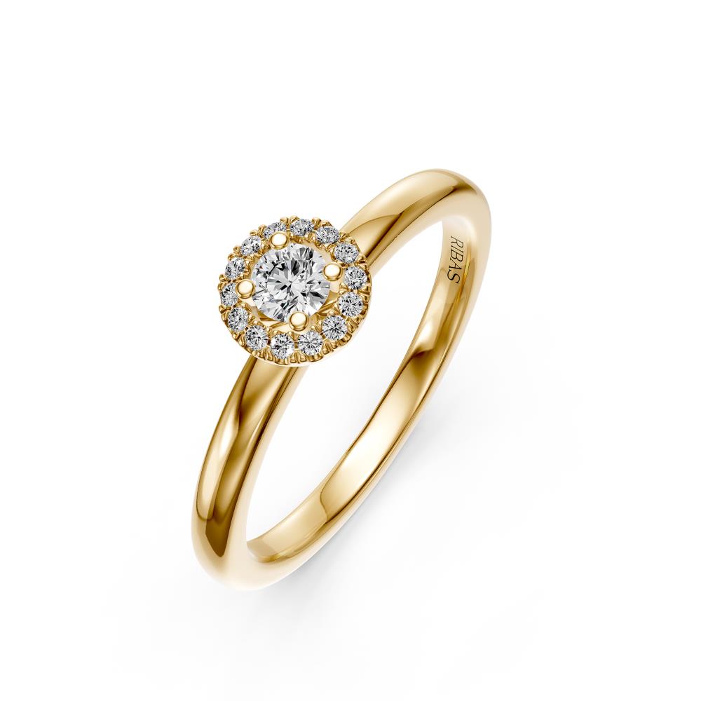 Diamond Ring in Yellow Gold