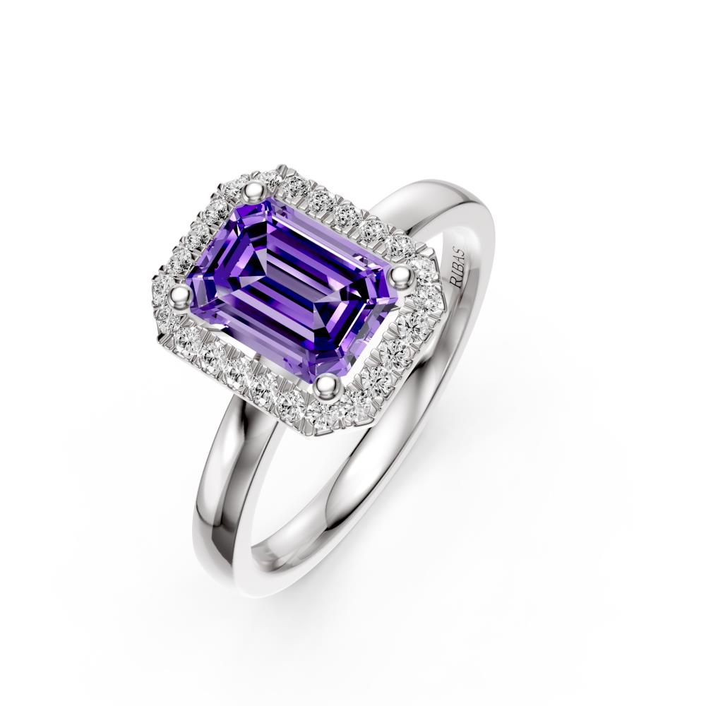 Diamond Ring with Tanzanite in White Gold