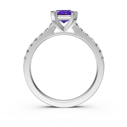 Diamond Ring with Tanzanite in White Gold