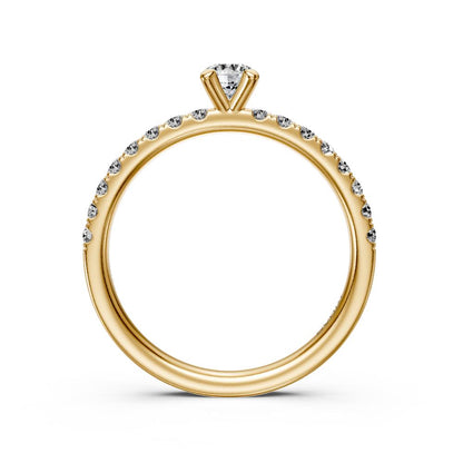 Diamond Ring in Yellow Gold