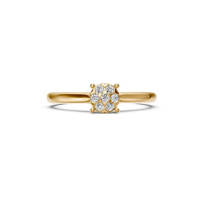 Classic Diamond Ring in Yellow Gold