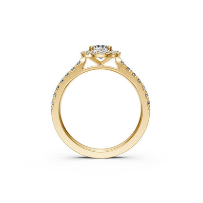 Diamond Ring in Yellow Gold