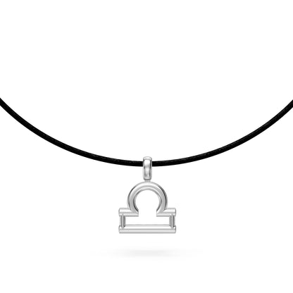 Balto aukso kaklo papuošalas su zodiako ženklu Svarstyklės ir deimantais
