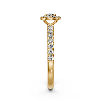 Diamond Ring in Yellow Gold