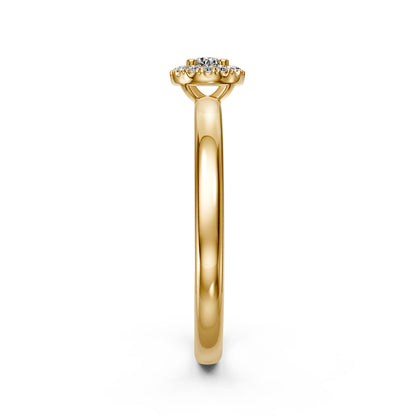 Diamond Ring in Yellow Gold