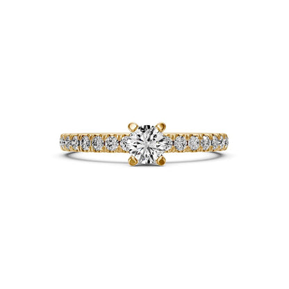 Diamond Ring in Yellow Gold