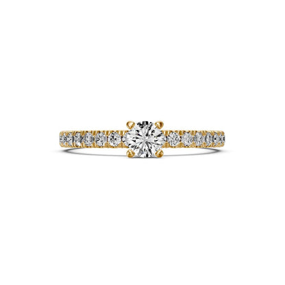 Diamond Ring in Yellow Gold